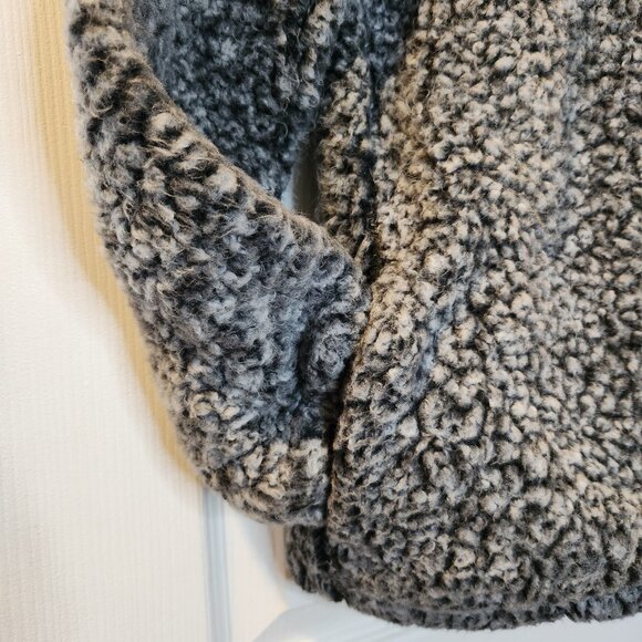 Weatherproof Vintage Cozy Gray Fuzzy Pullover Womens Medium - Picture 6 of 11